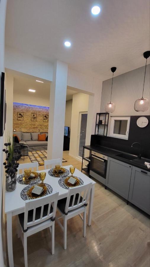 Cs14 Silver Apartment Budapest Ngoại thất bức ảnh
