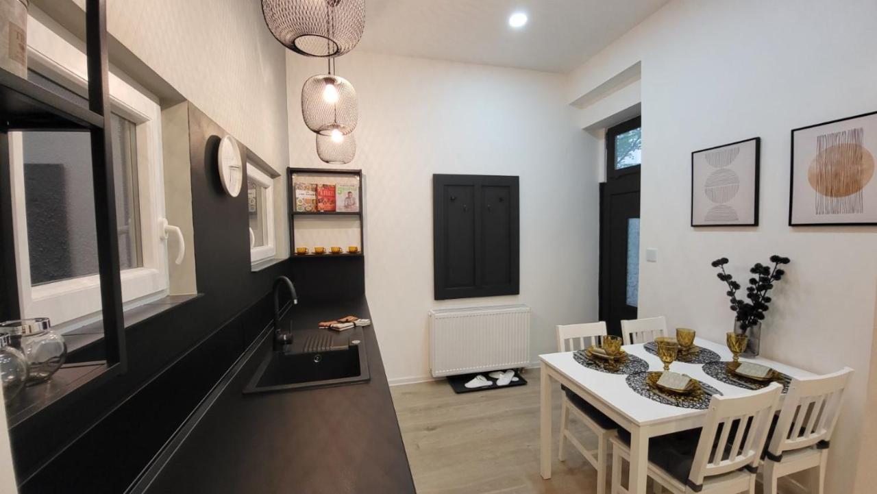 Cs14 Silver Apartment Budapest Ngoại thất bức ảnh